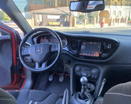 Красный Додж Дарт, объемом двигателя 1.37 л и пробегом 113 тыс. км за 7700 $, фото 9 на Automoto.ua