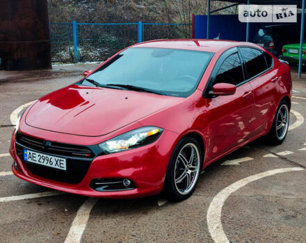 Додж Дарт 2014 в Кривом Роге на Automoto.ua Красный Додж Дарт, объемом двигателя 2.36 л и пробегом 130 тыс. км за 9500 $, фото 4 на Automoto.ua