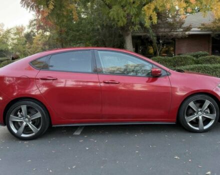 Червоний Додж Дарт, об'ємом двигуна 2.4 л та пробігом 87 тис. км за 5200 $, фото 5 на Automoto.ua