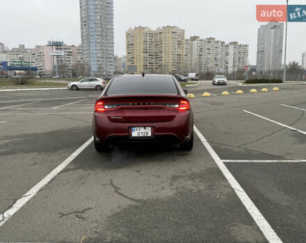 Красный Додж Дарт, объемом двигателя 2 л и пробегом 198 тыс. км за 7999 $, фото 4 на Automoto.ua