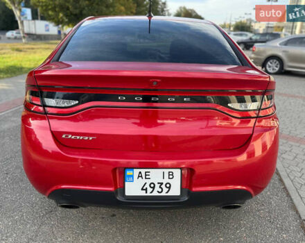 Красный Додж Дарт, объемом двигателя 2.36 л и пробегом 140 тыс. км за 7500 $, фото 9 на Automoto.ua