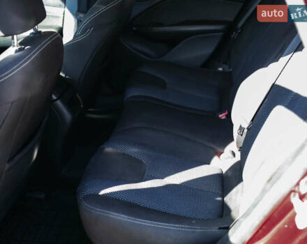 Красный Додж Дарт, объемом двигателя 2.4 л и пробегом 160 тыс. км за 9200 $, фото 13 на Automoto.ua