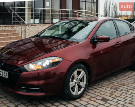 Красный Додж Дарт, объемом двигателя 2.4 л и пробегом 160 тыс. км за 9200 $, фото 4 на Automoto.ua