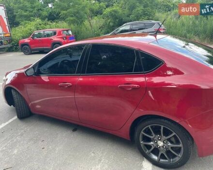 Красный Додж Дарт, объемом двигателя 2.36 л и пробегом 120 тыс. км за 9600 $, фото 4 на Automoto.ua