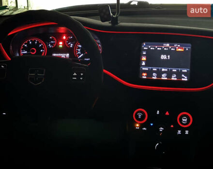 Красный Додж Дарт, объемом двигателя 2.4 л и пробегом 165 тыс. км за 9500 $, фото 25 на Automoto.ua