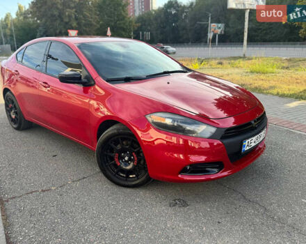 Красный Додж Дарт, объемом двигателя 2.36 л и пробегом 140 тыс. км за 7500 $, фото 3 на Automoto.ua