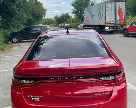 Красный Додж Дарт, объемом двигателя 2.36 л и пробегом 120 тыс. км за 9600 $, фото 5 на Automoto.ua