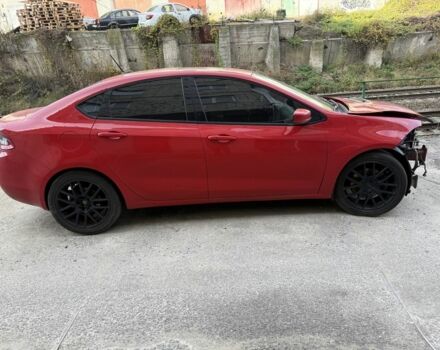 Красный Додж Дарт, объемом двигателя 2.4 л и пробегом 2 тыс. км за 4000 $, фото 2 на Automoto.ua