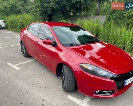 Красный Додж Дарт, объемом двигателя 2.36 л и пробегом 120 тыс. км за 9600 $, фото 1 на Automoto.ua