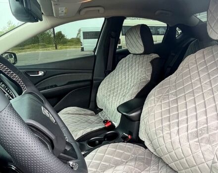 Додж Дарт, об'ємом двигуна 2 л та пробігом 97 тис. км за 9500 $, фото 6 на Automoto.ua