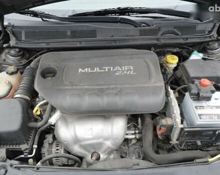 Додж Дарт, об'ємом двигуна 2.4 л та пробігом 149 тис. км за 8700 $, фото 8 на Automoto.ua