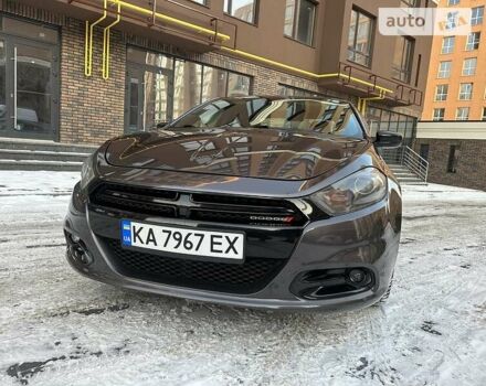 Додж Дарт, объемом двигателя 2.4 л и пробегом 166 тыс. км за 8200 $, фото 3 на Automoto.ua