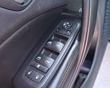 Серый Додж Дарт, объемом двигателя 2 л и пробегом 190 тыс. км за 8200 $, фото 15 на Automoto.ua