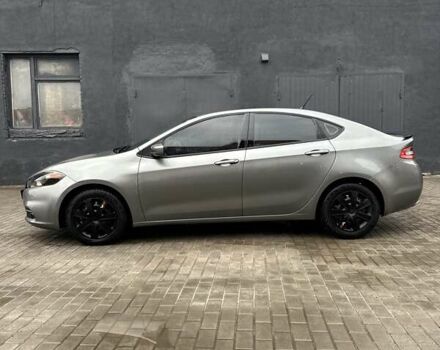 Серый Додж Дарт, объемом двигателя 2 л и пробегом 194 тыс. км за 8400 $, фото 4 на Automoto.ua