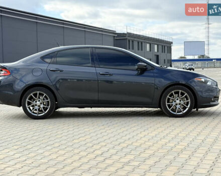 Сірий Додж Дарт, об'ємом двигуна 2.4 л та пробігом 214 тис. км за 8000 $, фото 7 на Automoto.ua