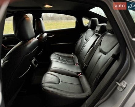 Серый Додж Дарт, объемом двигателя 2.4 л и пробегом 270 тыс. км за 8800 $, фото 18 на Automoto.ua