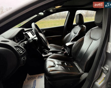 Серый Додж Дарт, объемом двигателя 2.4 л и пробегом 270 тыс. км за 8800 $, фото 17 на Automoto.ua