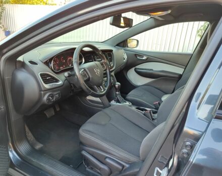 Сірий Додж Дарт, об'ємом двигуна 2.4 л та пробігом 190 тис. км за 6950 $, фото 3 на Automoto.ua