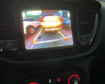 Серый Додж Дарт, объемом двигателя 2.36 л и пробегом 128 тыс. км за 7500 $, фото 14 на Automoto.ua