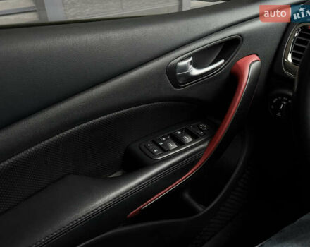 Серый Додж Дарт, объемом двигателя 2.4 л и пробегом 270 тыс. км за 8800 $, фото 16 на Automoto.ua