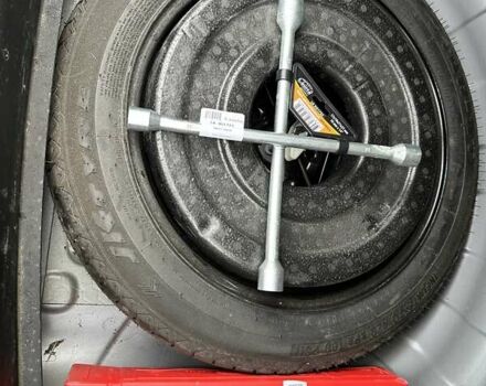 Серый Додж Дарт, объемом двигателя 2.4 л и пробегом 273 тыс. км за 7800 $, фото 13 на Automoto.ua