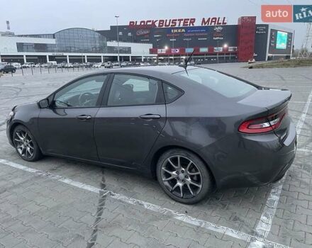 Серый Додж Дарт, объемом двигателя 2.36 л и пробегом 128 тыс. км за 7500 $, фото 5 на Automoto.ua