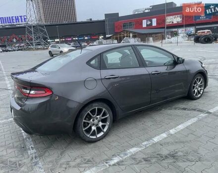 Серый Додж Дарт, объемом двигателя 2.36 л и пробегом 128 тыс. км за 7500 $, фото 3 на Automoto.ua