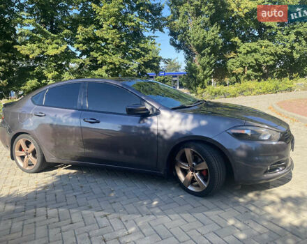 Сірий Додж Дарт, об'ємом двигуна 2.4 л та пробігом 107 тис. км за 7000 $, фото 4 на Automoto.ua