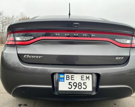 Сірий Додж Дарт, об'ємом двигуна 2.4 л та пробігом 135 тис. км за 8700 $, фото 9 на Automoto.ua