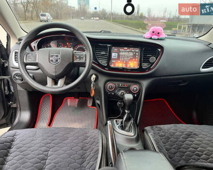 Сірий Додж Дарт, об'ємом двигуна 2.36 л та пробігом 135 тис. км за 8700 $, фото 19 на Automoto.ua