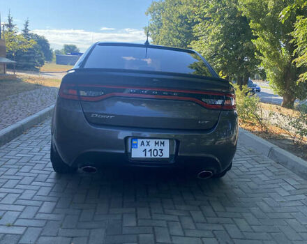 Сірий Додж Дарт, об'ємом двигуна 2.4 л та пробігом 107 тис. км за 7000 $, фото 8 на Automoto.ua