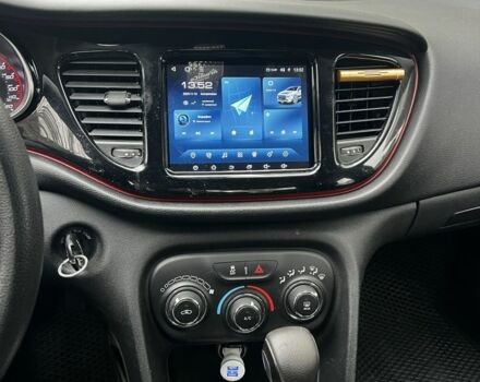 Серый Додж Дарт, объемом двигателя 2.4 л и пробегом 182 тыс. км за 7700 $, фото 7 на Automoto.ua