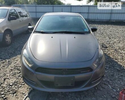 Серый Додж Дарт, объемом двигателя 2.4 л и пробегом 156 тыс. км за 2000 $, фото 3 на Automoto.ua