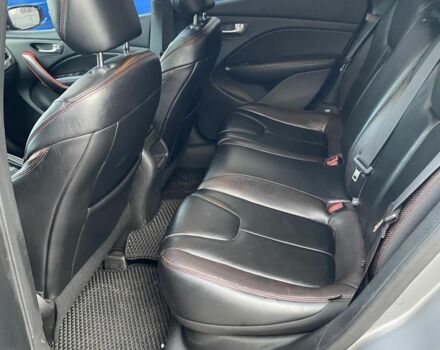 Сірий Додж Дарт, об'ємом двигуна 2.4 л та пробігом 170 тис. км за 9600 $, фото 5 на Automoto.ua