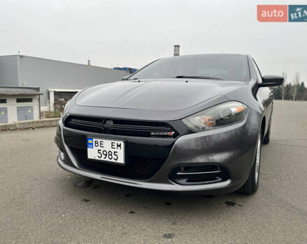 Сірий Додж Дарт, об'ємом двигуна 2.36 л та пробігом 135 тис. км за 8700 $, фото 4 на Automoto.ua