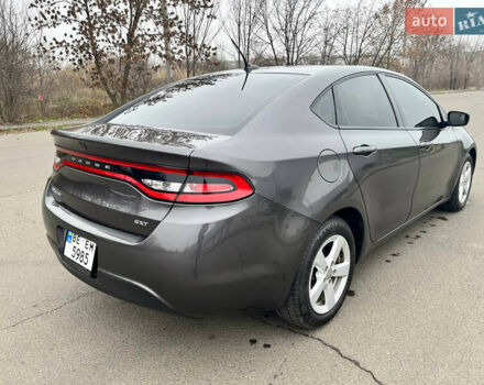 Сірий Додж Дарт, об'ємом двигуна 2.36 л та пробігом 135 тис. км за 8700 $, фото 9 на Automoto.ua