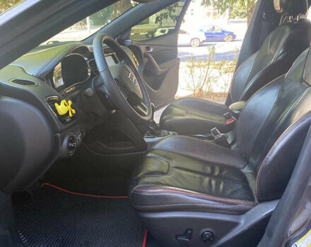 Сірий Додж Дарт, об'ємом двигуна 2.4 л та пробігом 107 тис. км за 7000 $, фото 5 на Automoto.ua