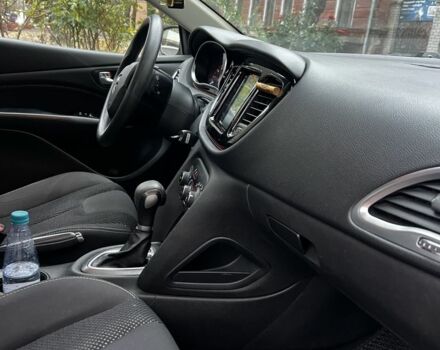 Серый Додж Дарт, объемом двигателя 2.4 л и пробегом 182 тыс. км за 7700 $, фото 15 на Automoto.ua