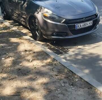 Серый Додж Дарт, объемом двигателя 2.4 л и пробегом 100 тыс. км за 9300 $, фото 16 на Automoto.ua