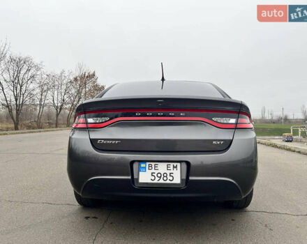 Сірий Додж Дарт, об'ємом двигуна 2.36 л та пробігом 135 тис. км за 8700 $, фото 14 на Automoto.ua