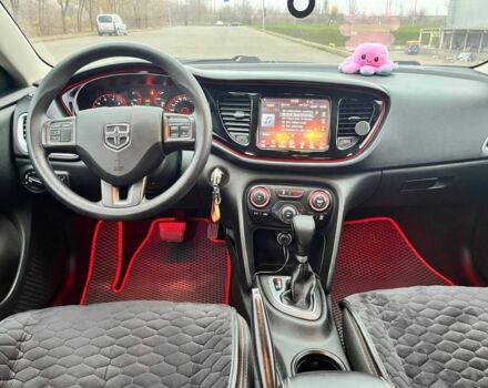 Сірий Додж Дарт, об'ємом двигуна 2.4 л та пробігом 135 тис. км за 8700 $, фото 17 на Automoto.ua