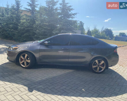 Сірий Додж Дарт, об'ємом двигуна 2.4 л та пробігом 107 тис. км за 7000 $, фото 2 на Automoto.ua