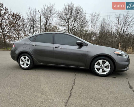 Сірий Додж Дарт, об'ємом двигуна 2.36 л та пробігом 135 тис. км за 8700 $, фото 8 на Automoto.ua