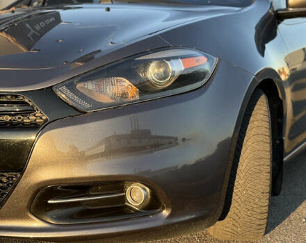 Серый Додж Дарт, объемом двигателя 2.4 л и пробегом 138 тыс. км за 10999 $, фото 16 на Automoto.ua