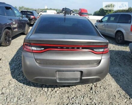 Серый Додж Дарт, объемом двигателя 2.4 л и пробегом 156 тыс. км за 2000 $, фото 4 на Automoto.ua