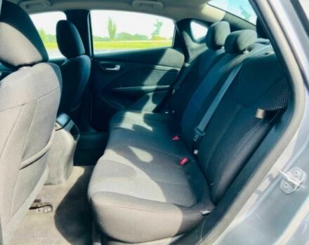 Сірий Додж Дарт, об'ємом двигуна 2 л та пробігом 72 тис. км за 3900 $, фото 9 на Automoto.ua