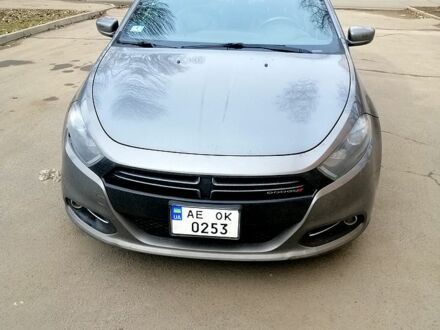 Серый Додж Дарт, объемом двигателя 2.4 л и пробегом 265 тыс. км за 9000 $, фото 1 на Automoto.ua