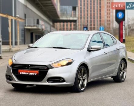 Серый Додж Дарт, объемом двигателя 2.36 л и пробегом 274 тыс. км за 7900 $, фото 1 на Automoto.ua