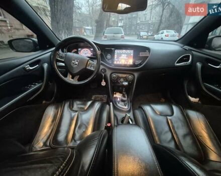 Синий Додж Дарт, объемом двигателя 1.37 л и пробегом 260 тыс. км за 5200 $, фото 5 на Automoto.ua