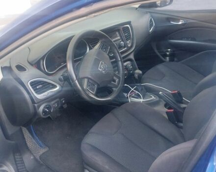 Синій Додж Дарт, об'ємом двигуна 2 л та пробігом 290 тис. км за 5602 $, фото 5 на Automoto.ua